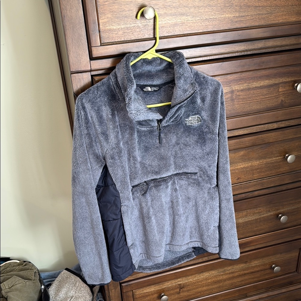 The North Face Gray Fleece Pullover